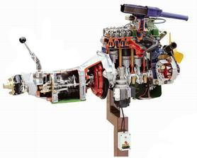 Двигатель ВАЗ 2101 - 07 с навесным оборудованием в сборе со сцеплением и коробкой передач (агрегаты в разрезе) с электромеханическим приводом