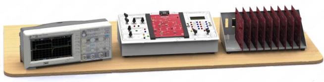 Типовой комплект учебного оборудования «Информационная электроника», исполнение моноблочное ручное с осциллографом, ИЭ3-МРЦ